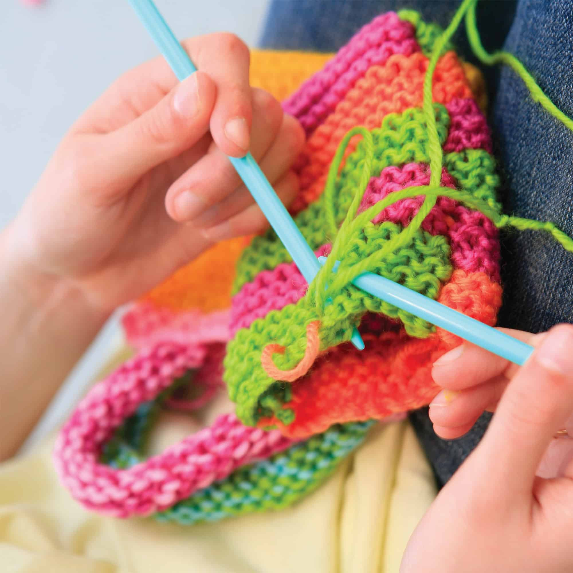 4M - Easy-To-Do Knitting
