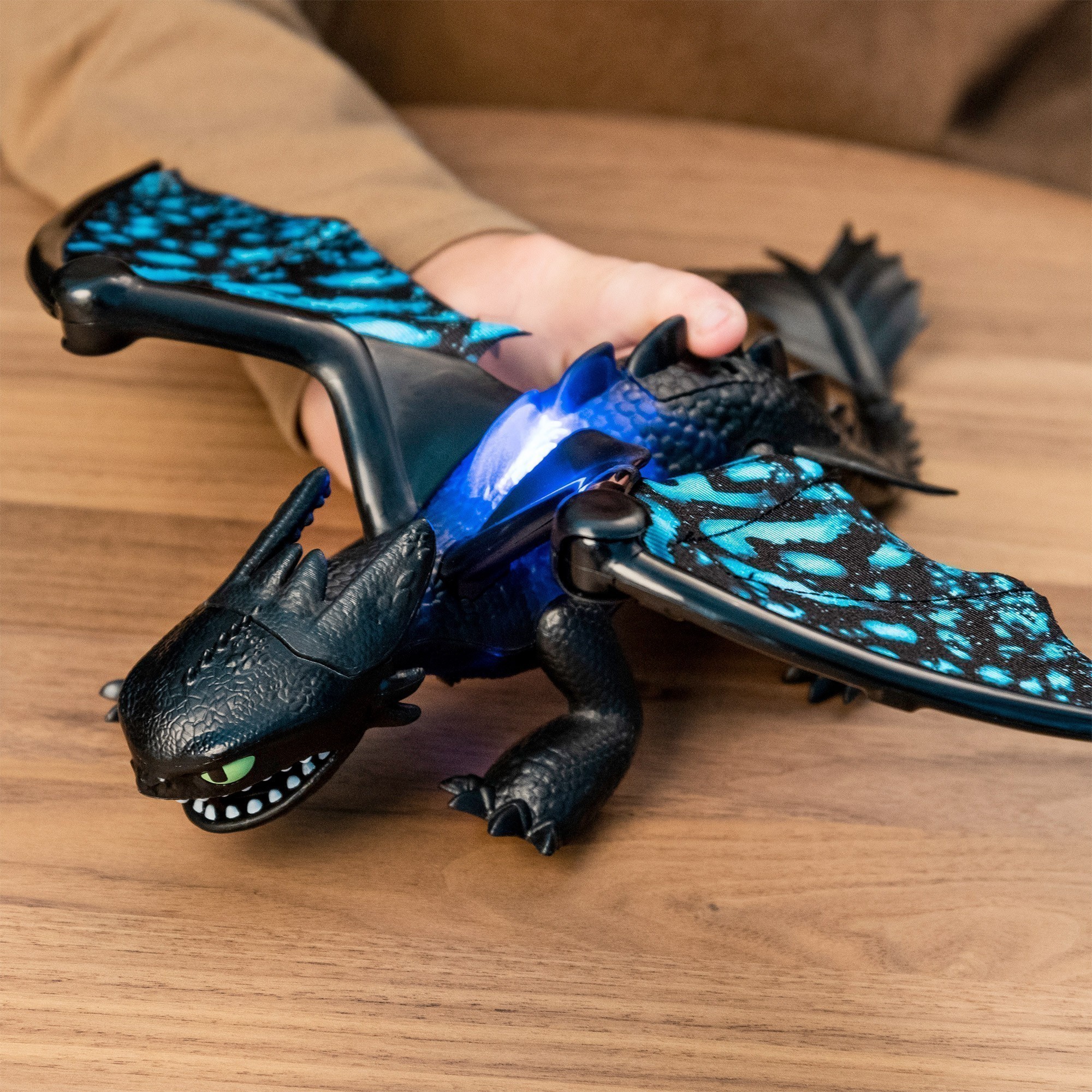 Dreamworks - How To Train Your Dragon 3 - Deluxe Toothless Dragon