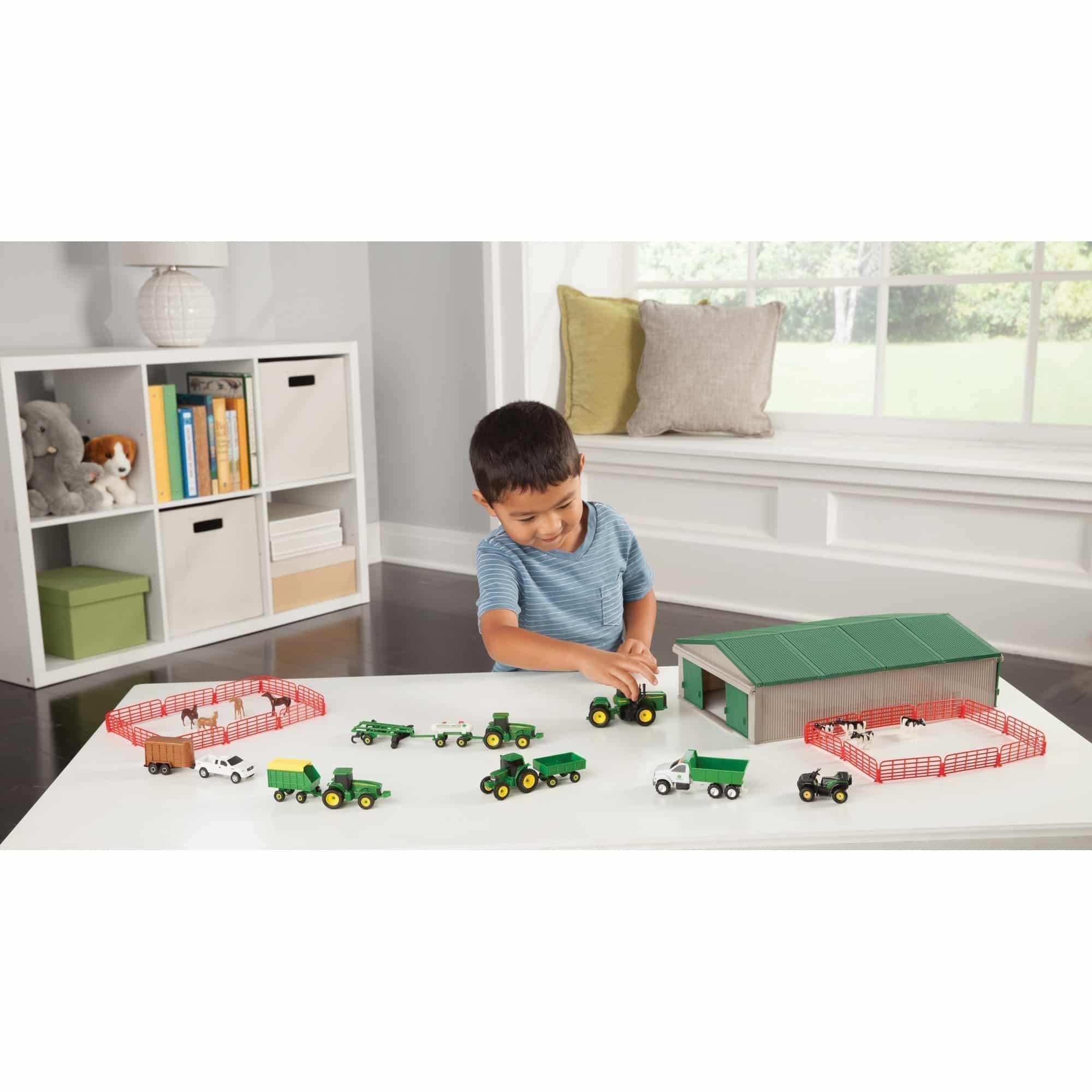 John Deere - Farm Toy 70 Piece Playset