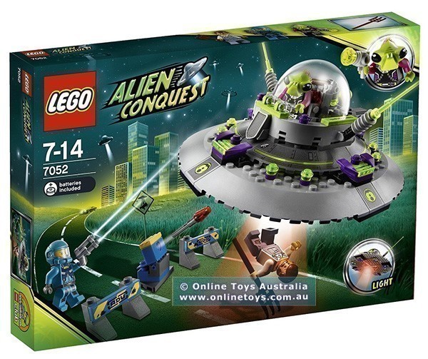 LEGO - Alien Conquest - 7052 UFO Abduction
