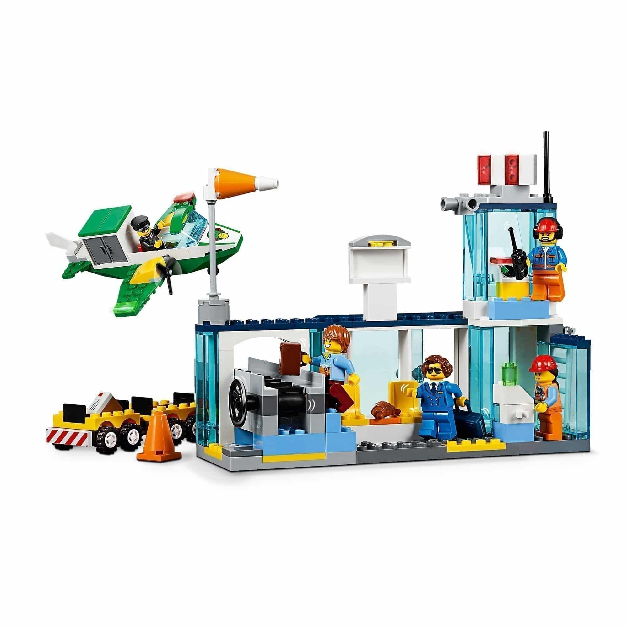 LEGO® Juniors - 10764 City Central Airport