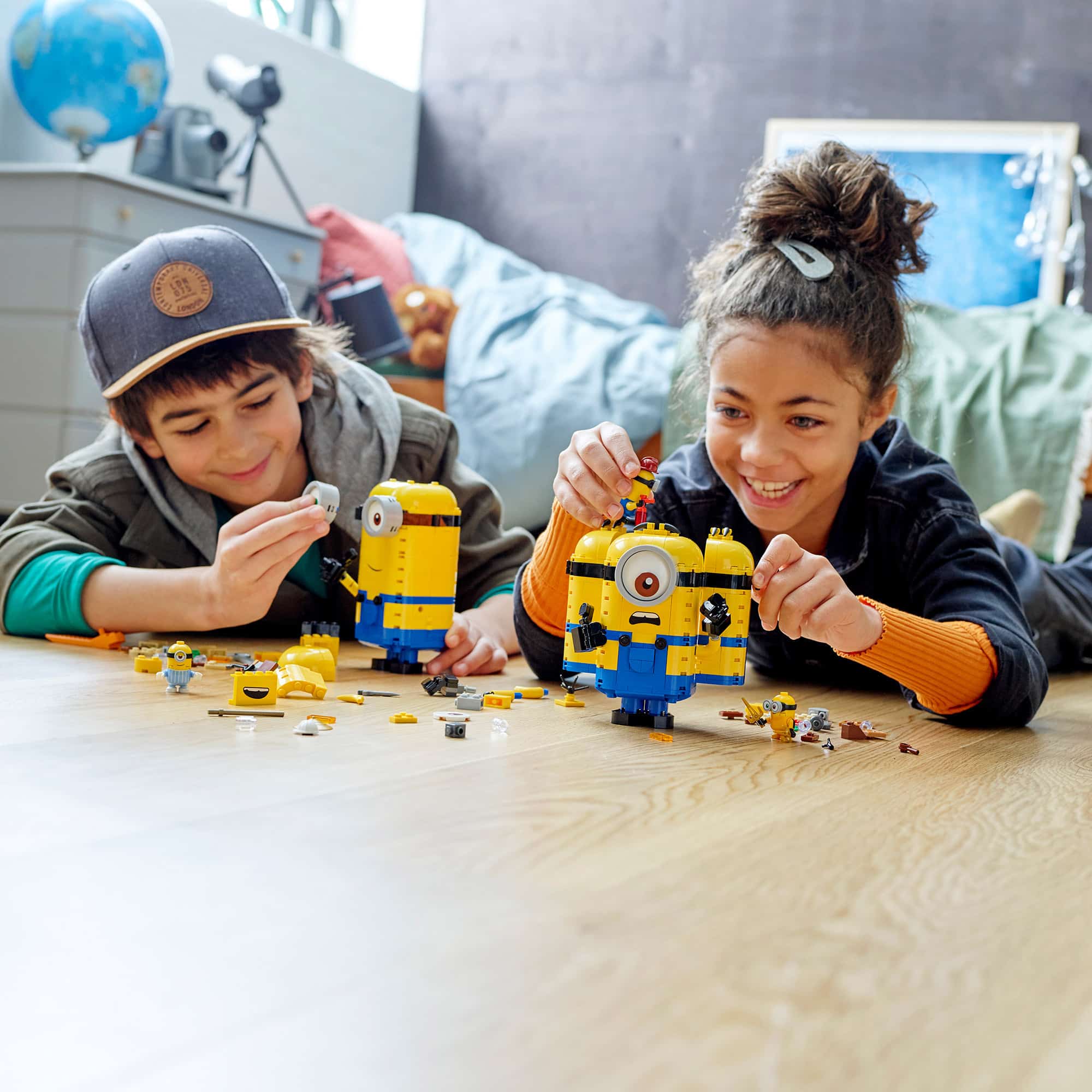 LEGO Minions - 75551 Brick-Built Minions And Their Lair