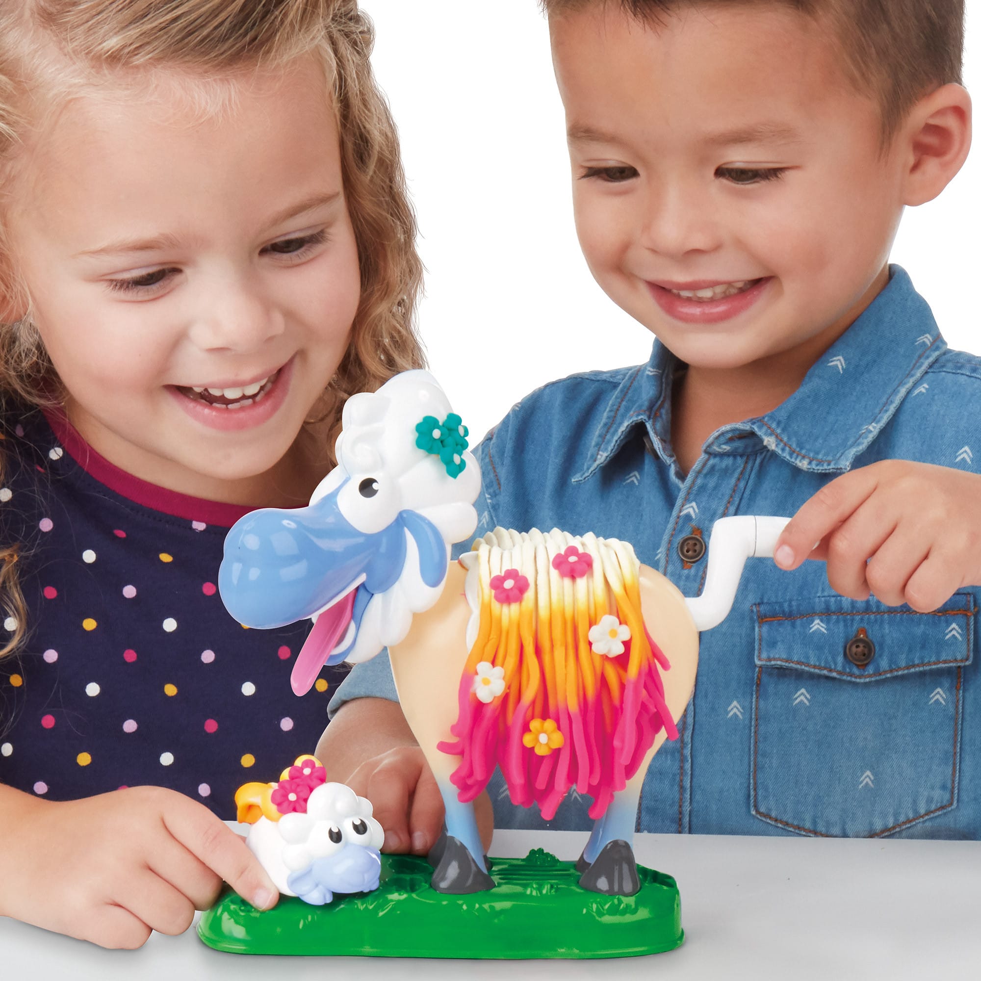 Play-Doh - Animal Crew - Sherrie Shearin' Sheep