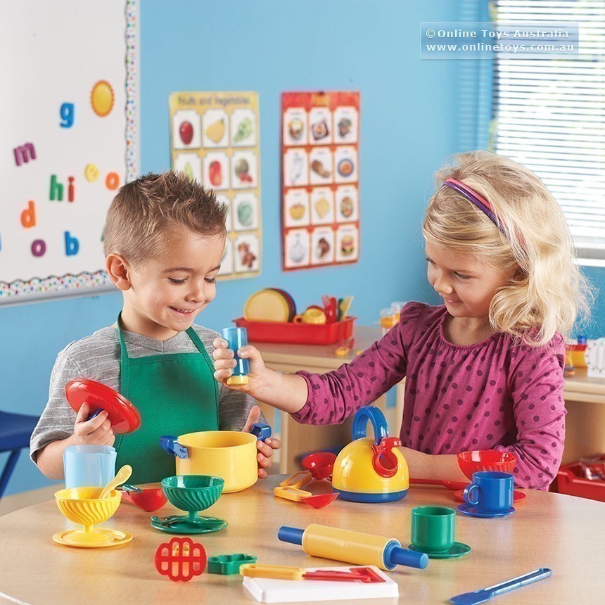 Pretend and Play - Kitchen Set