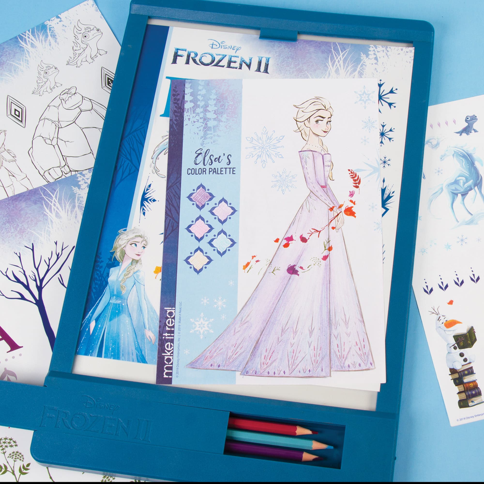 Make It Real - Disney Frozen 2 Fashion Design Tracing Light Table