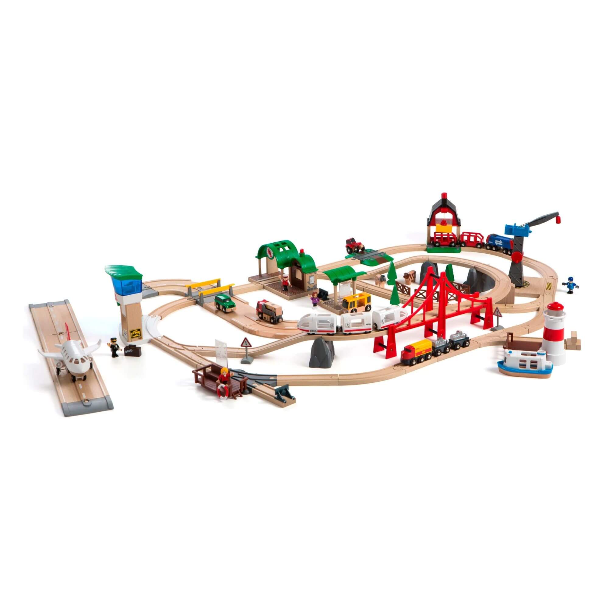 BRIO Railway World Deluxe Train Set – 106 pices- assambled1