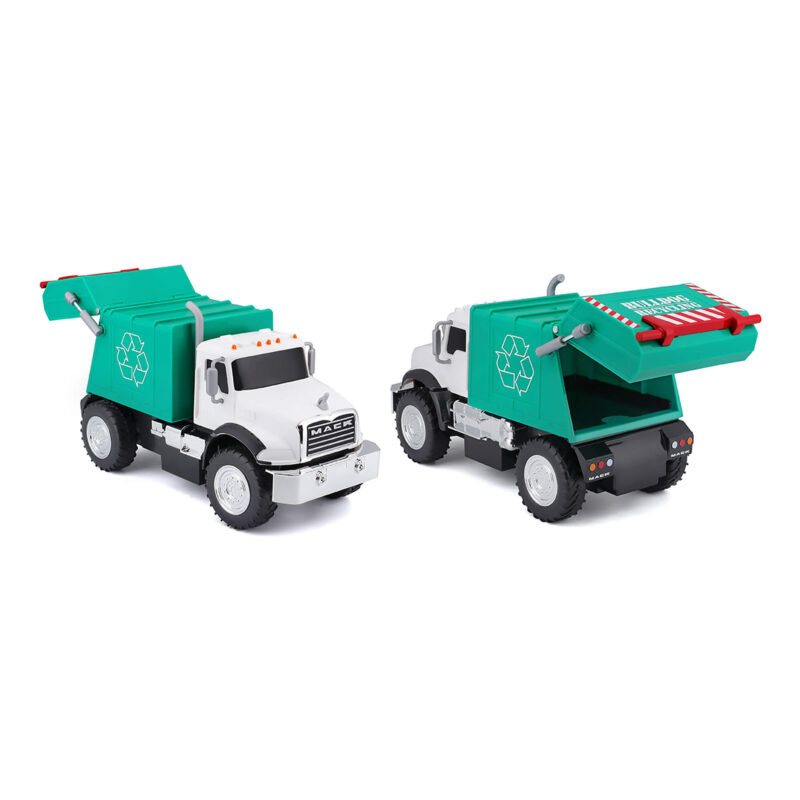 Maisto Tech RC Mack Granite Garbage Truck-front & rear