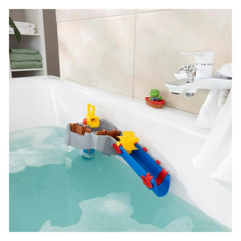 Sploshy Mountain mounted along the bathtub edge